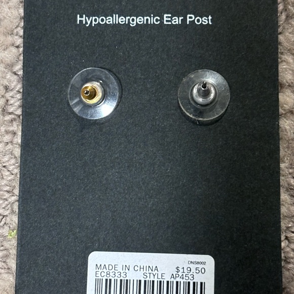 Brand new J.Crew earrings - Picture 2 of 2